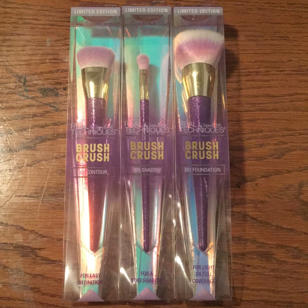Brush crush makeup brushes